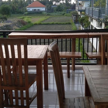 Mesari Homestay & Warung อาเม็ด ภายนอก รูปภาพ