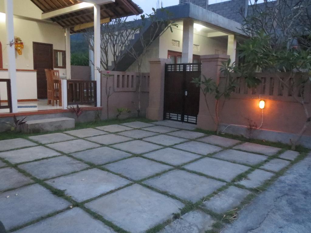 Mesari Homestay & Warung อาเม็ด ภายนอก รูปภาพ