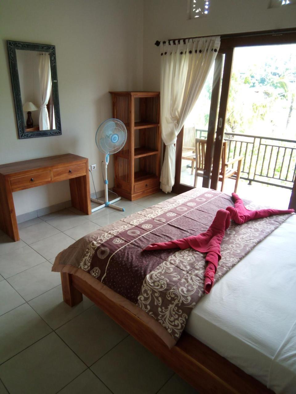 Mesari Homestay & Warung อาเม็ด ภายนอก รูปภาพ