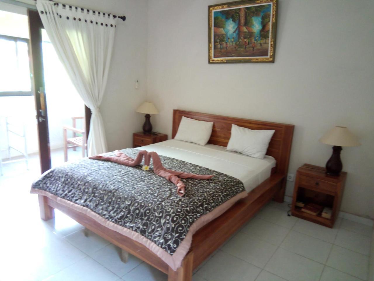 Mesari Homestay & Warung อาเม็ด ภายนอก รูปภาพ